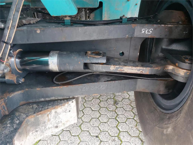 Sānu konteineru krāvējs KONECRANES SMV 4532 TC5: foto 19