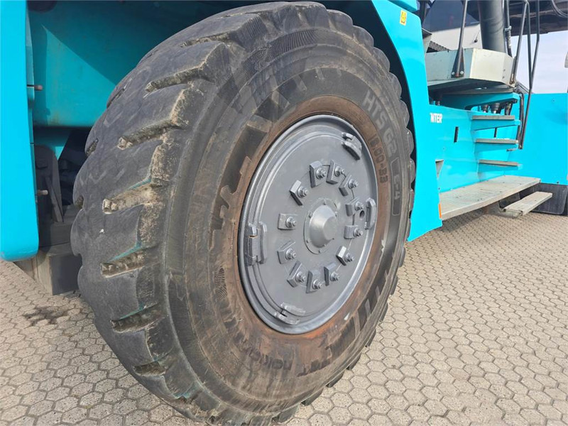 Sānu konteineru krāvējs KONECRANES SMV 4535 TB5: foto 18