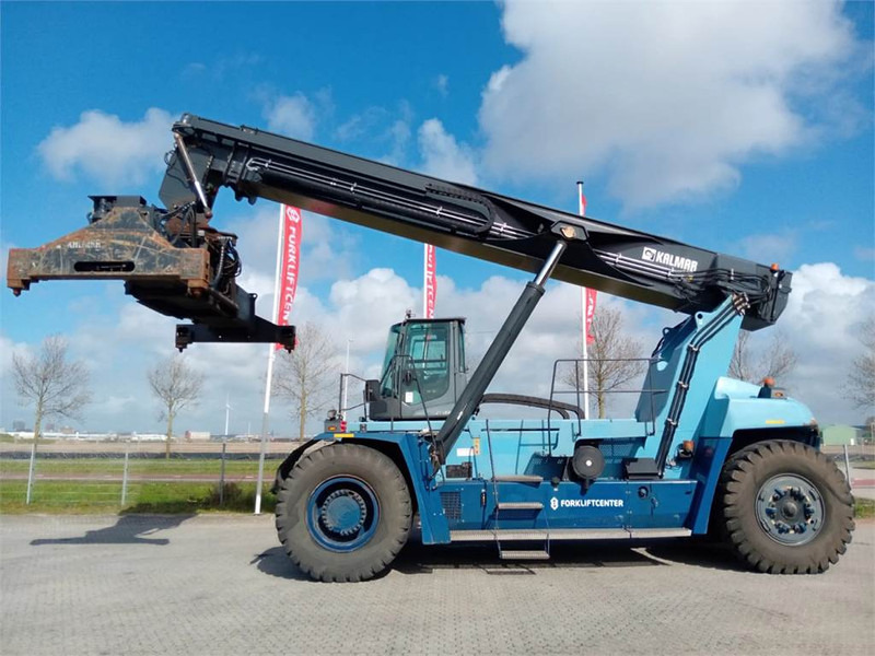 Kalmar DRG450-60S5X - Sānu konteineru krāvējs: foto 2 Kalmar DRG450-60S5X - Sānu konteineru krāvējs: foto 2