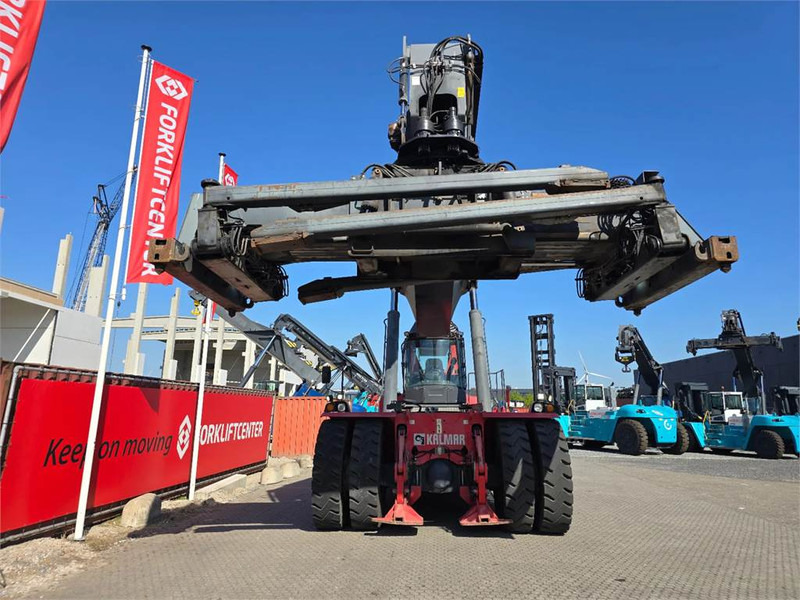 Kalmar DRG450-65C5XS - Sānu konteineru krāvējs: foto 5 Kalmar DRG450-65C5XS - Sānu konteineru krāvējs: foto 5