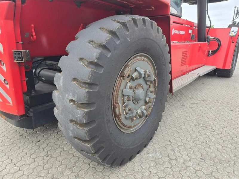 Sānu konteineru krāvējs Kalmar DRG450-65S5XS: foto 15
