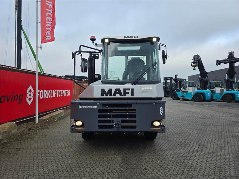 Mafi R336 4x4 - Termināļa traktors: foto 5 Mafi R336 4x4 - Termināļa traktors: foto 5