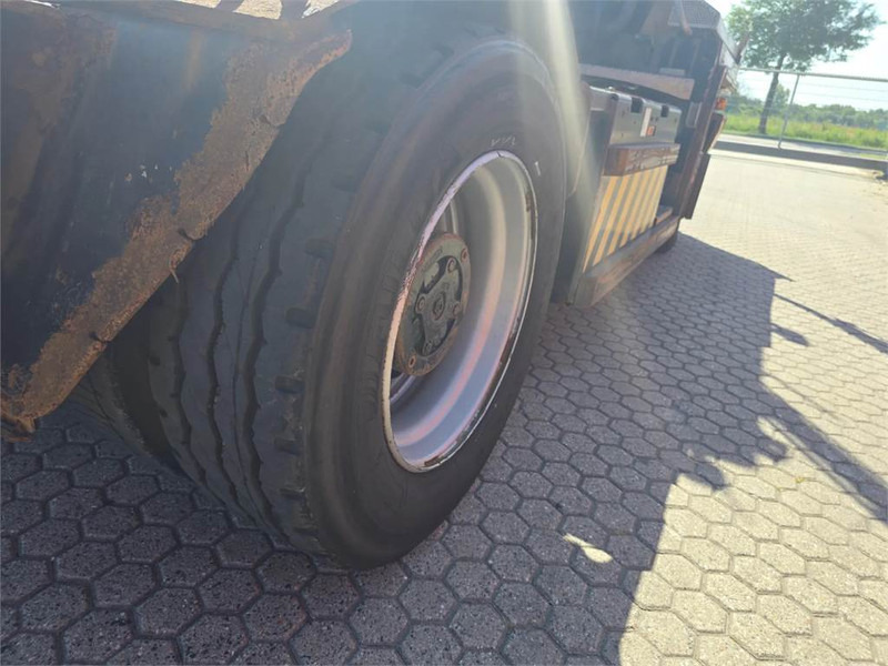 Termināļa traktors Terberg RT223 4x4: foto 14