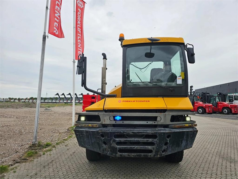 Termināļa traktors Terberg RT282 4x4: foto 8