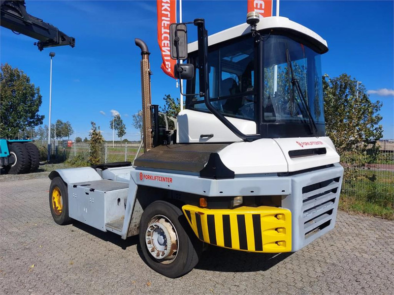 Terberg TT223 - Termināļa traktors: foto 1 Terberg TT223 - Termināļa traktors: foto 1
