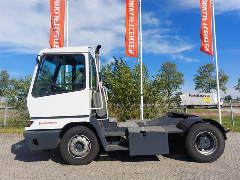 Terberg YT182 - Termināļa traktors: foto 4 Terberg YT182 - Termināļa traktors: foto 4