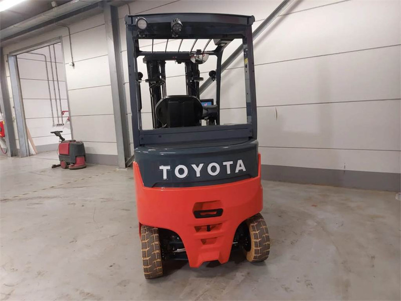Elektroiekrāvējs Toyota 9FBMK25T: foto 7