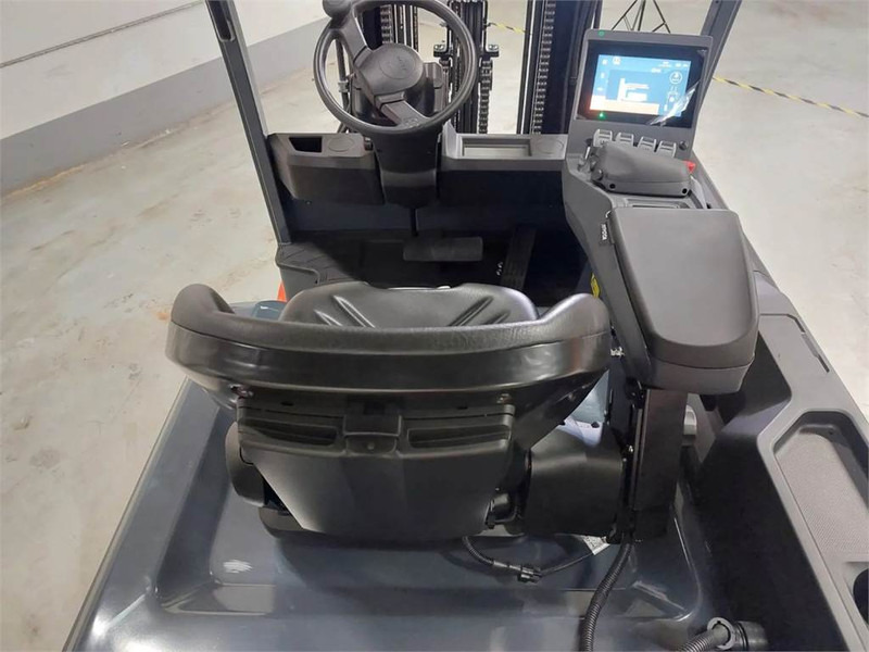 Elektroiekrāvējs Toyota 9FBMK25T: foto 9