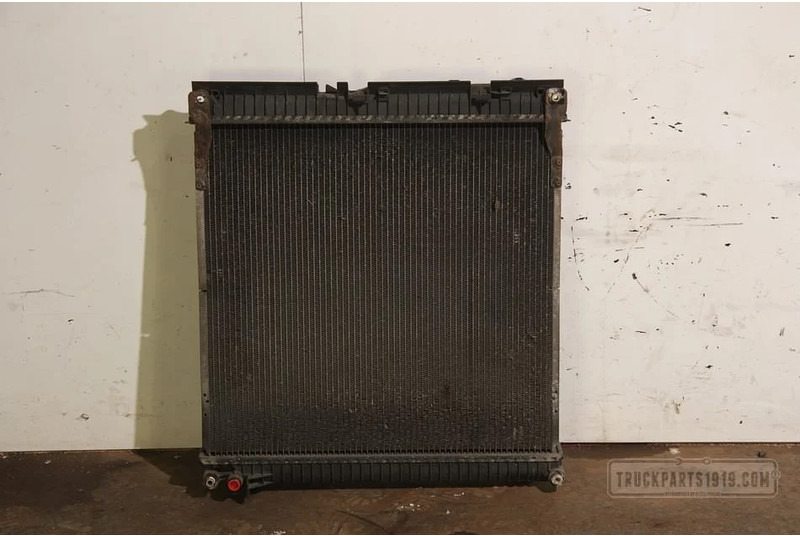 Behr HELLA SERVICE Cooling System Radiateur MAN TGL - Radiators - Kravas automašīna: foto 2 Behr HELLA SERVICE Cooling System Radiateur MAN TGL - Radiators - Kravas automašīna: foto 2