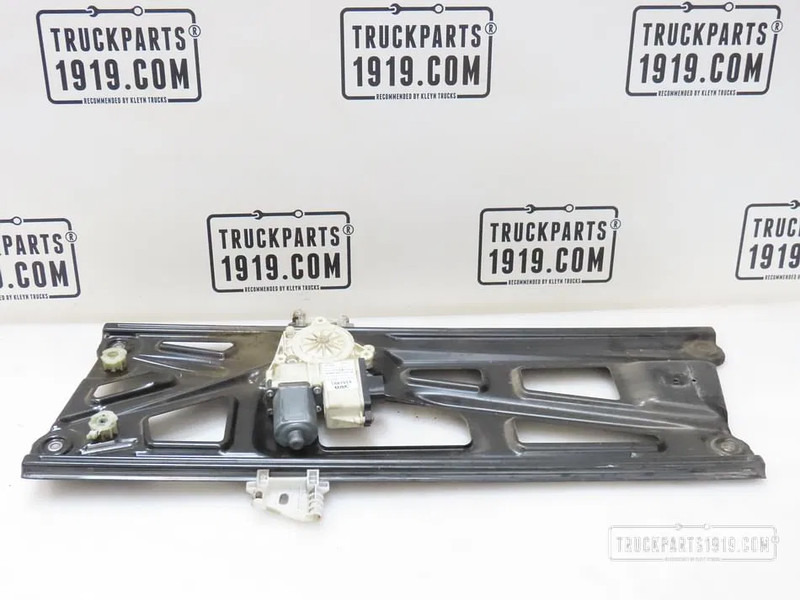 DAF 1881914 Raammechanisme Li. DAF XF - Logs un rezerves daļas - Kravas automašīna: foto 1 DAF 1881914 Raammechanisme Li. DAF XF - Logs un rezerves daļas - Kravas automašīna: foto 1