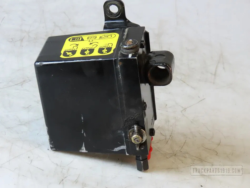 DAF 1914281 | Kantelpomp cabine - Hidraulika - Kravas automašīna: foto 1 DAF 1914281 | Kantelpomp cabine - Hidraulika - Kravas automašīna: foto 1