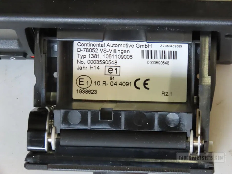 DAF 1938623 Tachograaf R2.1 - Elektrosistēma - Kravas automašīna: foto 2 DAF 1938623 Tachograaf R2.1 - Elektrosistēma - Kravas automašīna: foto 2