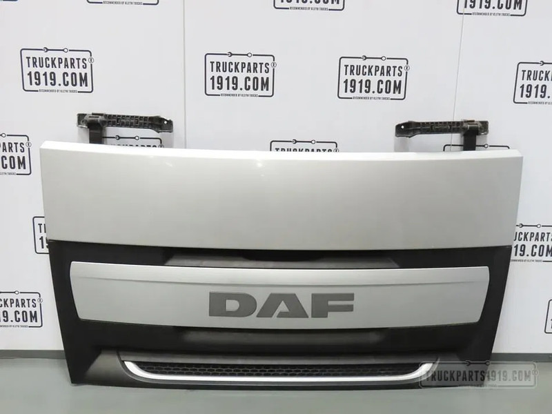DAF 2191694 | Grille XF 106 - Motora pārsegs - Kravas automašīna: foto 1 DAF 2191694 | Grille XF 106 - Motora pārsegs - Kravas automašīna: foto 1