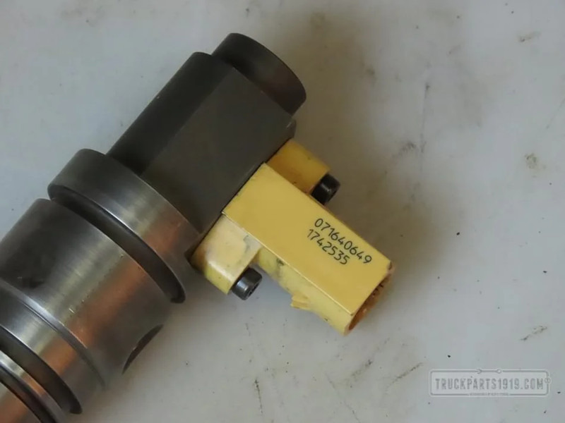 DAF XF 105 Fuel System Injector Eur5 - Inžektors - Kravas automašīna: foto 2 DAF XF 105 Fuel System Injector Eur5 - Inžektors - Kravas automašīna: foto 2