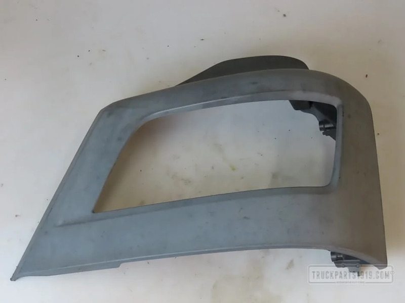 MAN Body & Chassis Parts Bumperzijdeel boven Li. - Bufera stūris - Kravas automašīna: foto 1 MAN Body & Chassis Parts Bumperzijdeel boven Li. - Bufera stūris - Kravas automašīna: foto 1