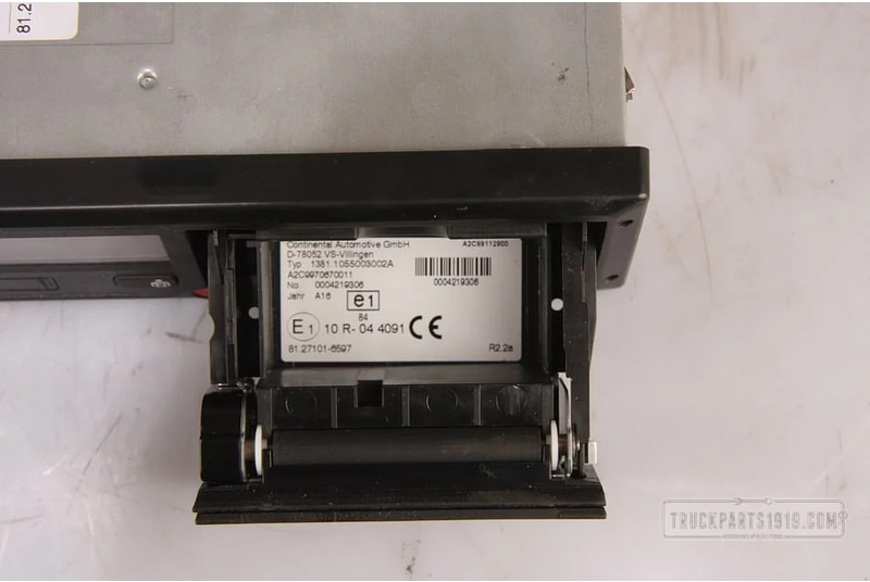 MAN Electrical System Tachograaf R2.2a - Elektrosistēma - Kravas automašīna: foto 2 MAN Electrical System Tachograaf R2.2a - Elektrosistēma - Kravas automašīna: foto 2