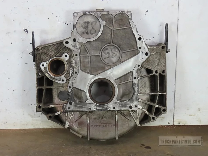 MAN Engines & Parts Vliegwielhuis D2676 - Kloķvārpsta - Kravas automašīna: foto 2 MAN Engines & Parts Vliegwielhuis D2676 - Kloķvārpsta - Kravas automašīna: foto 2