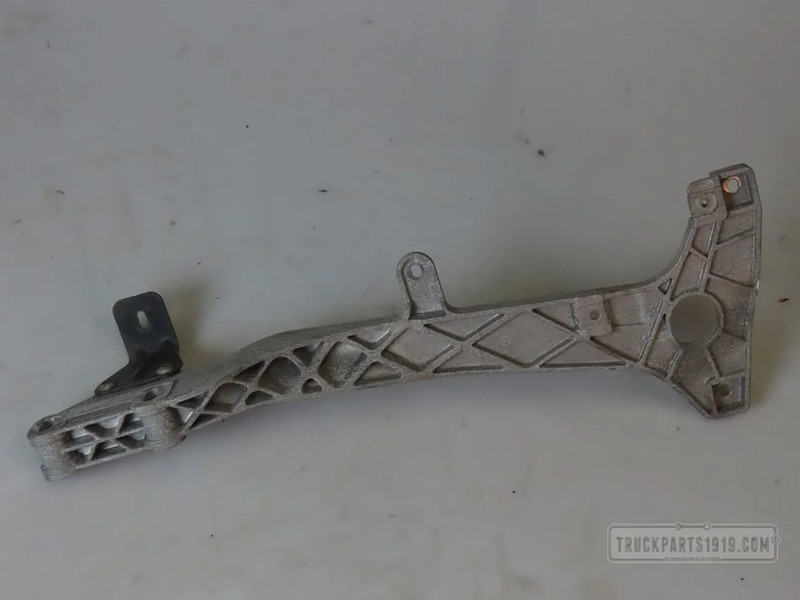 Mercedes-Benz Body & Chassis Parts Bumpersteun Li. MB MP4 - Bufera stūris - Kravas automašīna: foto 1 Mercedes-Benz Body & Chassis Parts Bumpersteun Li. MB MP4 - Bufera stūris - Kravas automašīna: foto 1