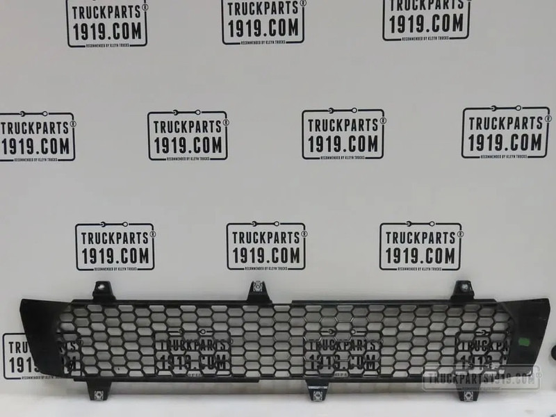 Scania Body & Chassis Parts Grille rooster Scania - Radiatora reste - Kravas automašīna: foto 1 Scania Body & Chassis Parts Grille rooster Scania - Radiatora reste - Kravas automašīna: foto 1