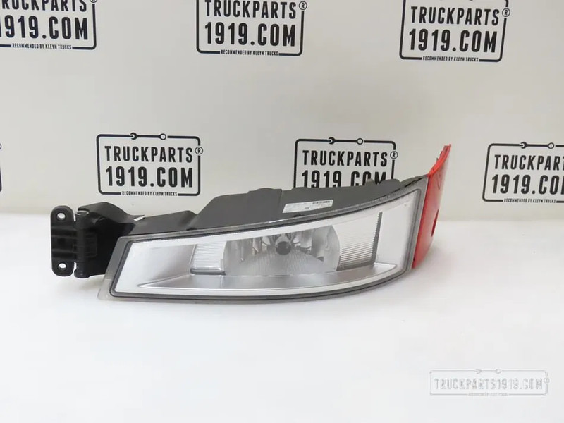 Volvo 22332592 | Mistlamp Li. - Miglas lukturis - Kravas automašīna: foto 1 Volvo 22332592 | Mistlamp Li. - Miglas lukturis - Kravas automašīna: foto 1