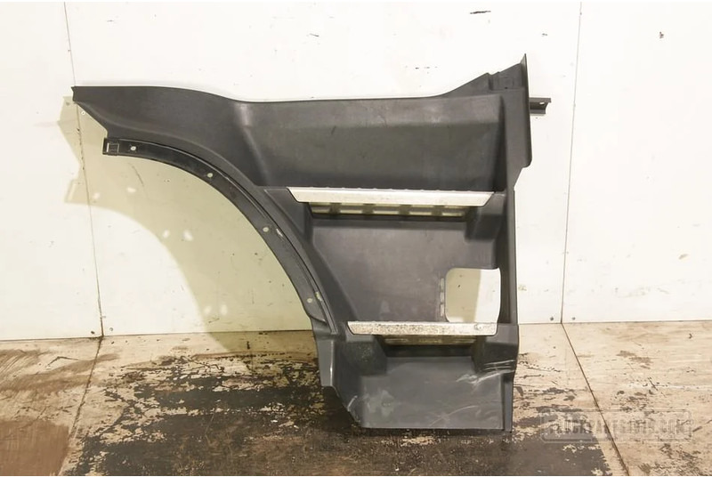 Volvo Body & Chassis Parts Instapbak Re VOLVO FH 13 - Pakāpiens - Kravas automašīna: foto 1 Volvo Body & Chassis Parts Instapbak Re VOLVO FH 13 - Pakāpiens - Kravas automašīna: foto 1