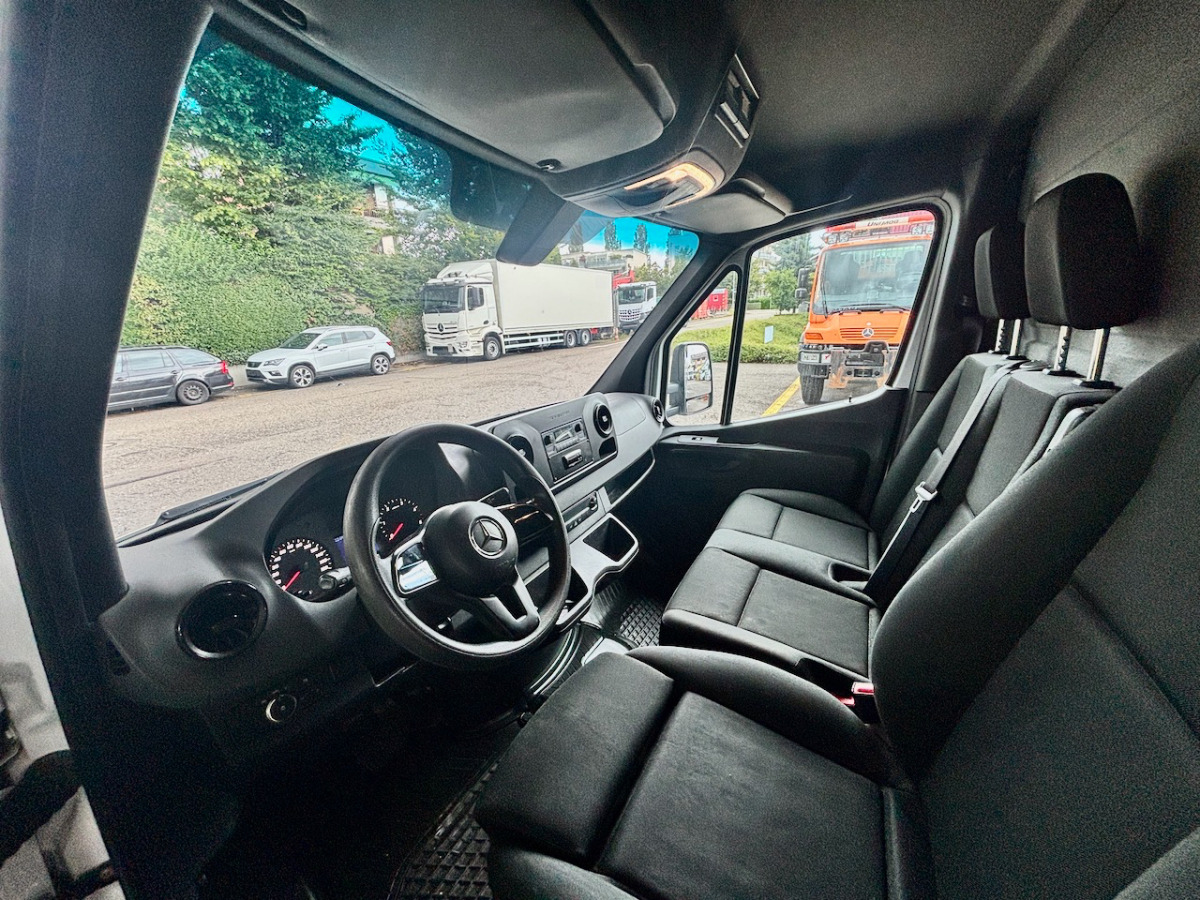 MERCEDES 316 CDI - Komercauto refrižerators: foto 4 MERCEDES 316 CDI - Komercauto refrižerators: foto 4