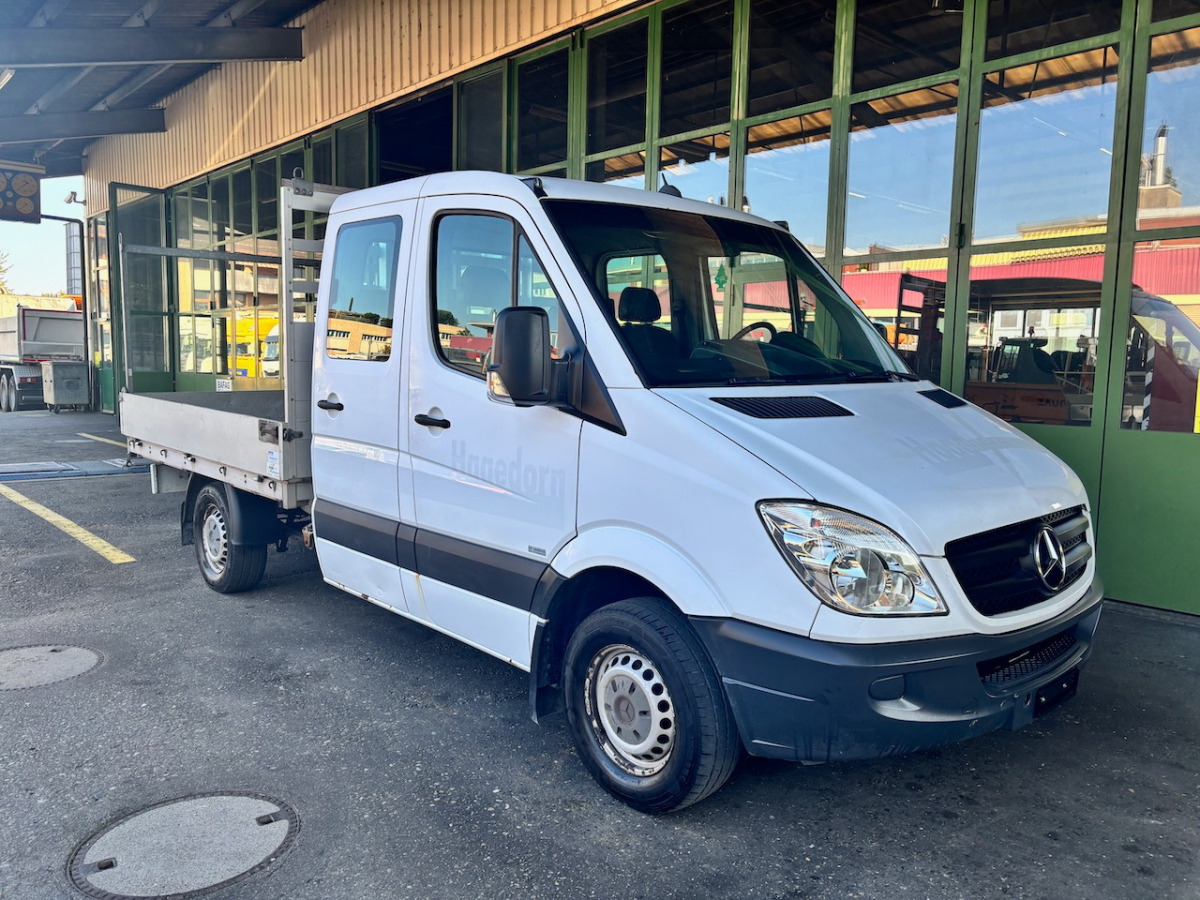 MERCEDES 316 CDI - Automašīna ar kravas platformu, Kravas-pasažieru furgons: foto 1 MERCEDES 316 CDI - Automašīna ar kravas platformu, Kravas-pasažieru furgons: foto 1