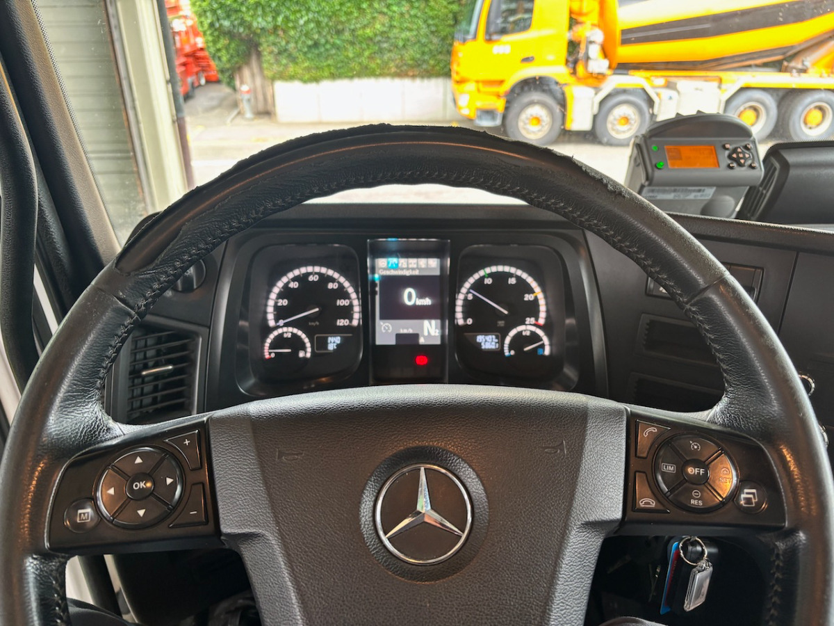 MERCEDES Arocs 3251 - Kravas automašīna pašizgāzējs: foto 5 MERCEDES Arocs 3251 - Kravas automašīna pašizgāzējs: foto 5