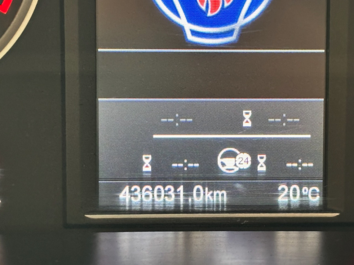 Kravas automašīna ar tentu SCANIA G410: foto 6