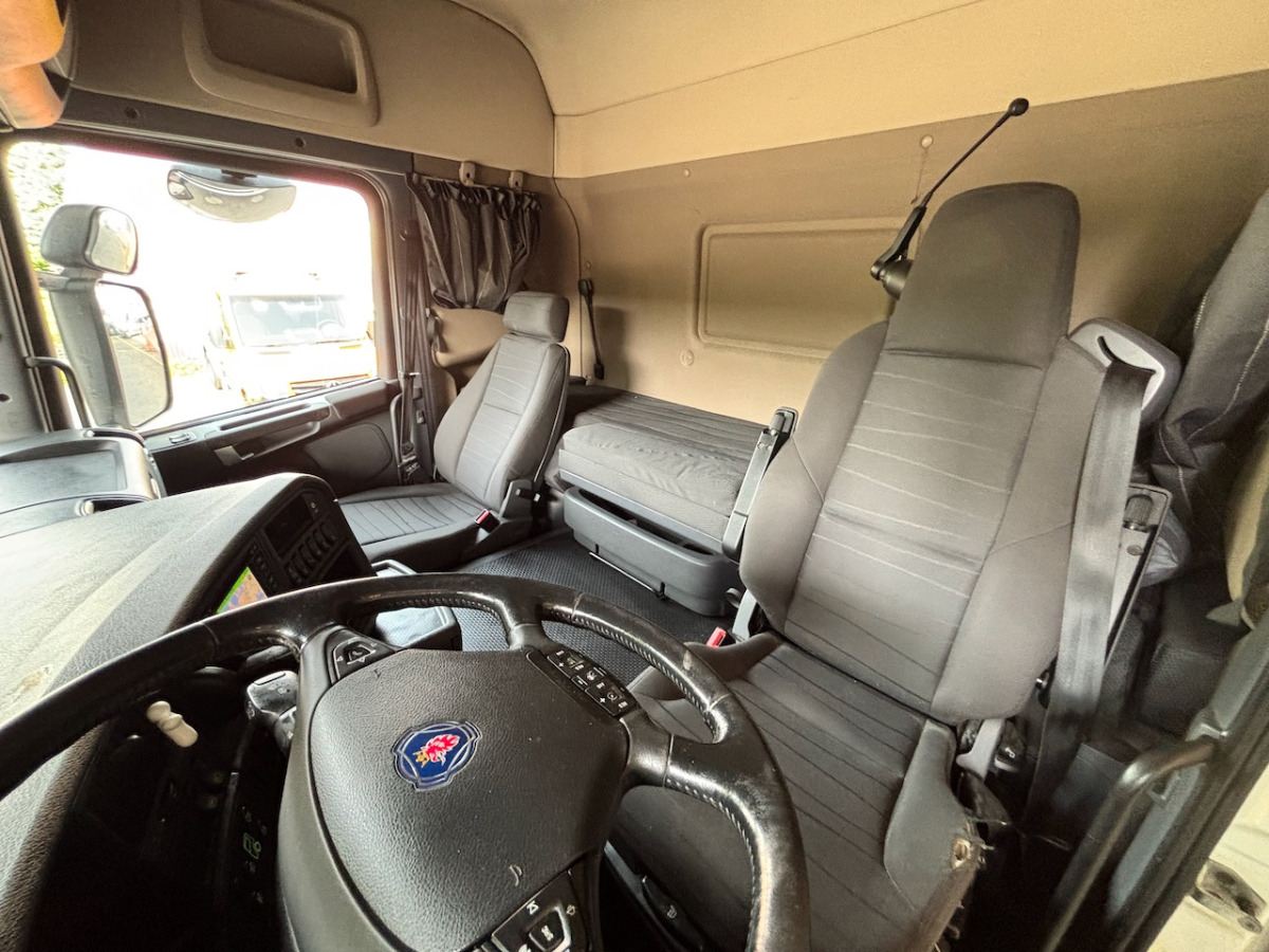 SCANIA G410 - Kravas automašīna ar tentu: foto 5 SCANIA G410 - Kravas automašīna ar tentu: foto 5