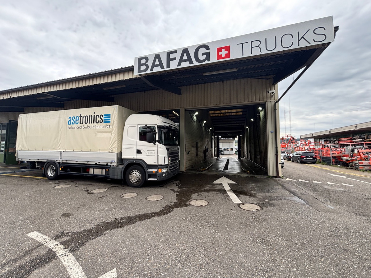 SCANIA G440 - Kravas automašīna ar tentu: foto 2 SCANIA G440 - Kravas automašīna ar tentu: foto 2