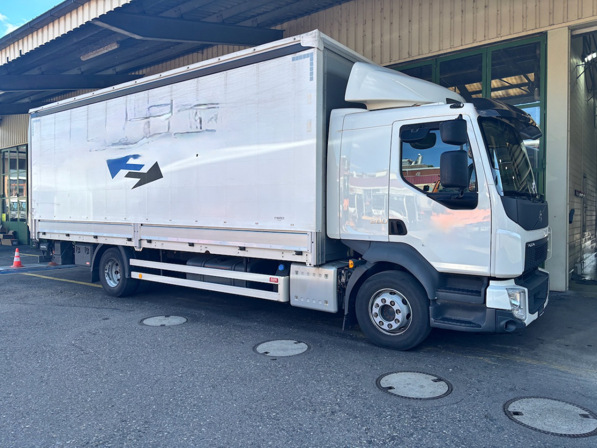 VOLVO FL-280 - Kravas automašīna ar tentu: foto 1 VOLVO FL-280 - Kravas automašīna ar tentu: foto 1