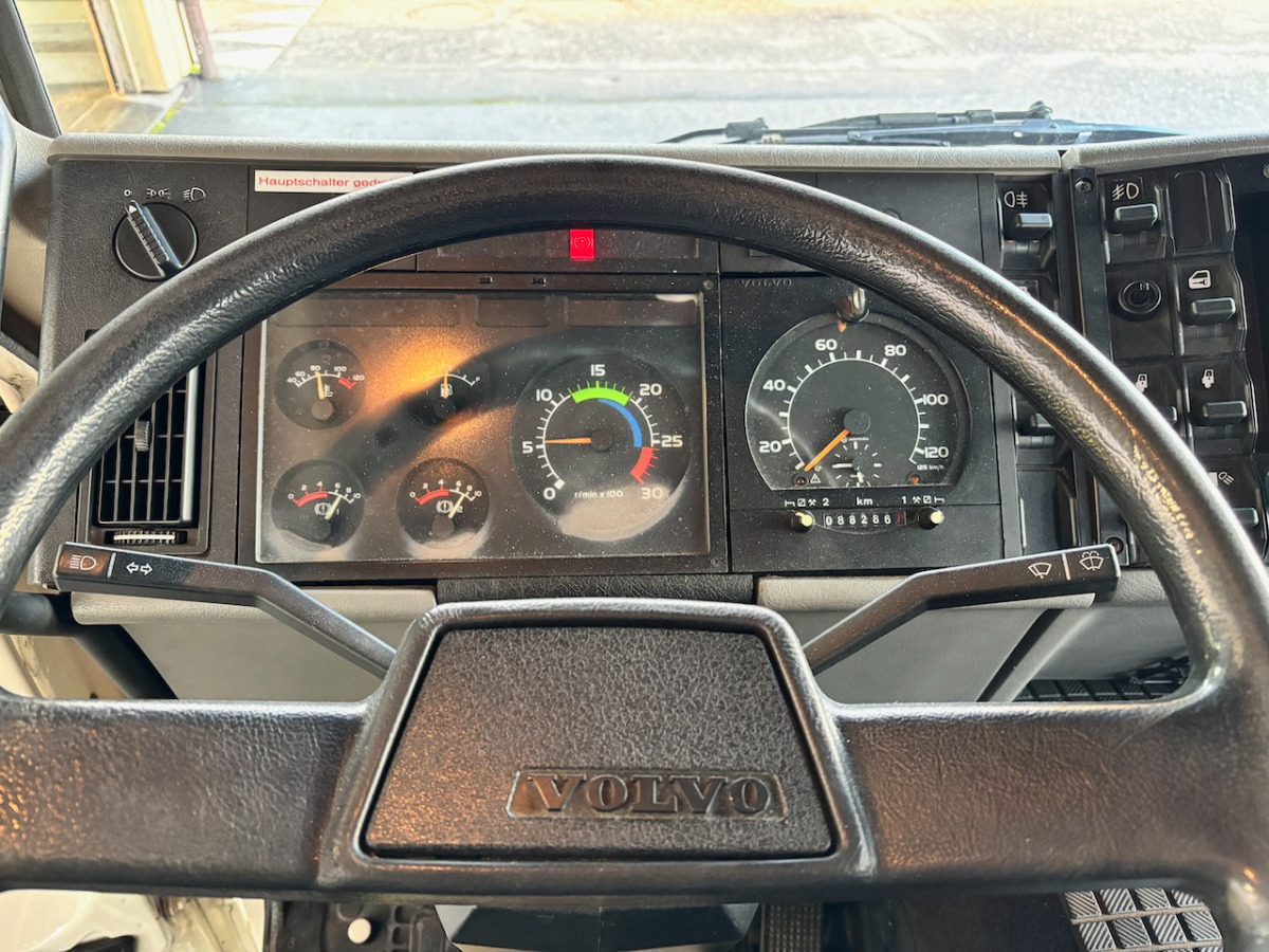VOLVO FL6H615 - Vilcējs: foto 5 VOLVO FL6H615 - Vilcējs: foto 5