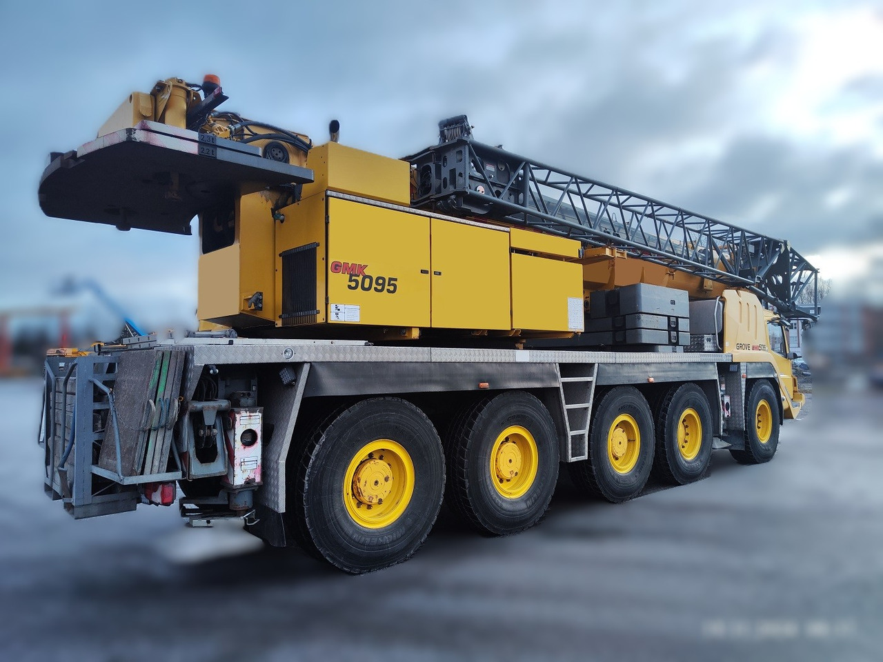 Grove GMK 5095 - Autoceltnis: foto 2 Grove GMK 5095 - Autoceltnis: foto 2