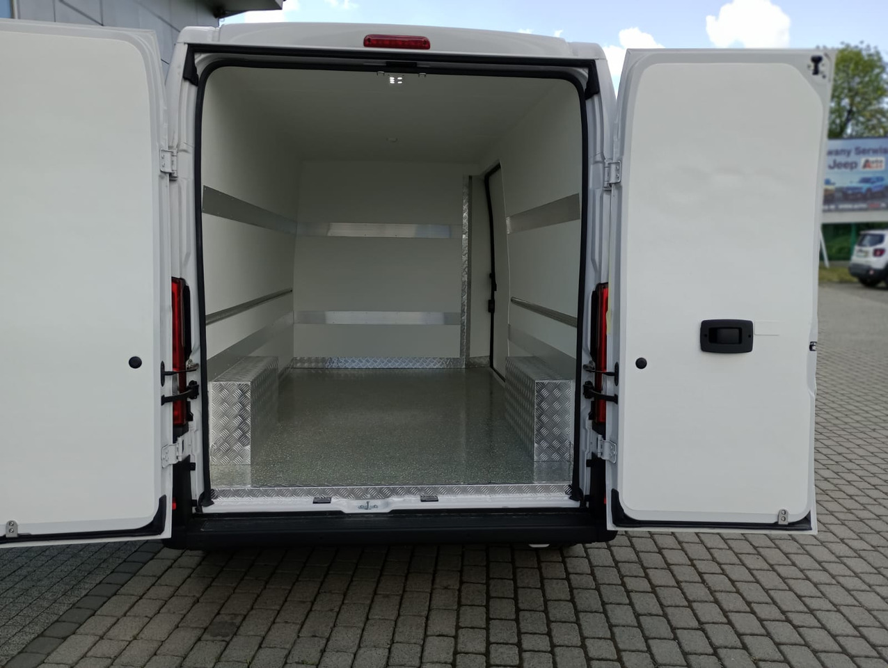 Fiat Ducato 140 L3H2 Kühlkasten - Komercauto refrižerators: foto 5 Fiat Ducato 140 L3H2 Kühlkasten - Komercauto refrižerators: foto 5