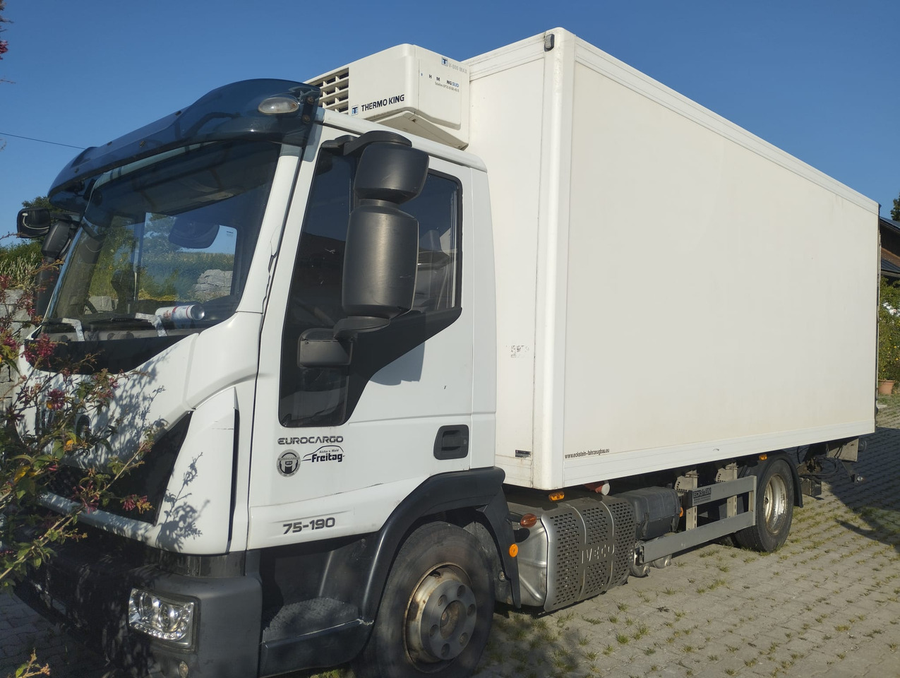 IVECO EUROCARGO 75-190 LBW Palfinger - Kravas automašīna refrižerators: foto 4 IVECO EUROCARGO 75-190 LBW Palfinger - Kravas automašīna refrižerators: foto 4