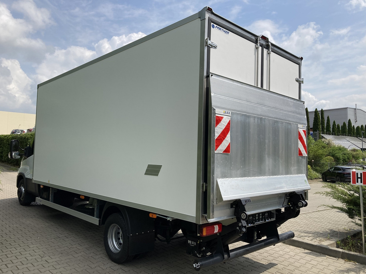 Iveco Daily 70C18 Kühlkoffer LBW BÃR - Komercauto refrižerators: foto 5 Iveco Daily 70C18 Kühlkoffer LBW BÃR - Komercauto refrižerators: foto 5