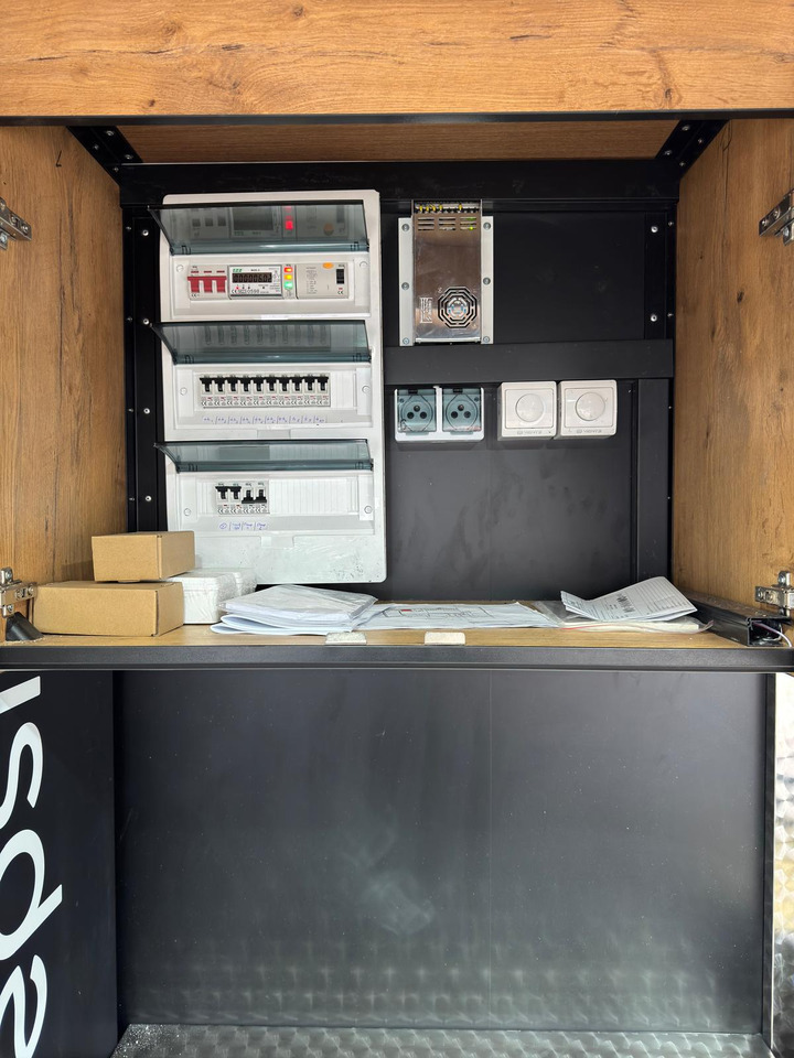 MAN TGE 3.180 Foodtruck Sofort verfügbar līzingu MAN TGE 3.180 Foodtruck Sofort verfügbar: foto 13