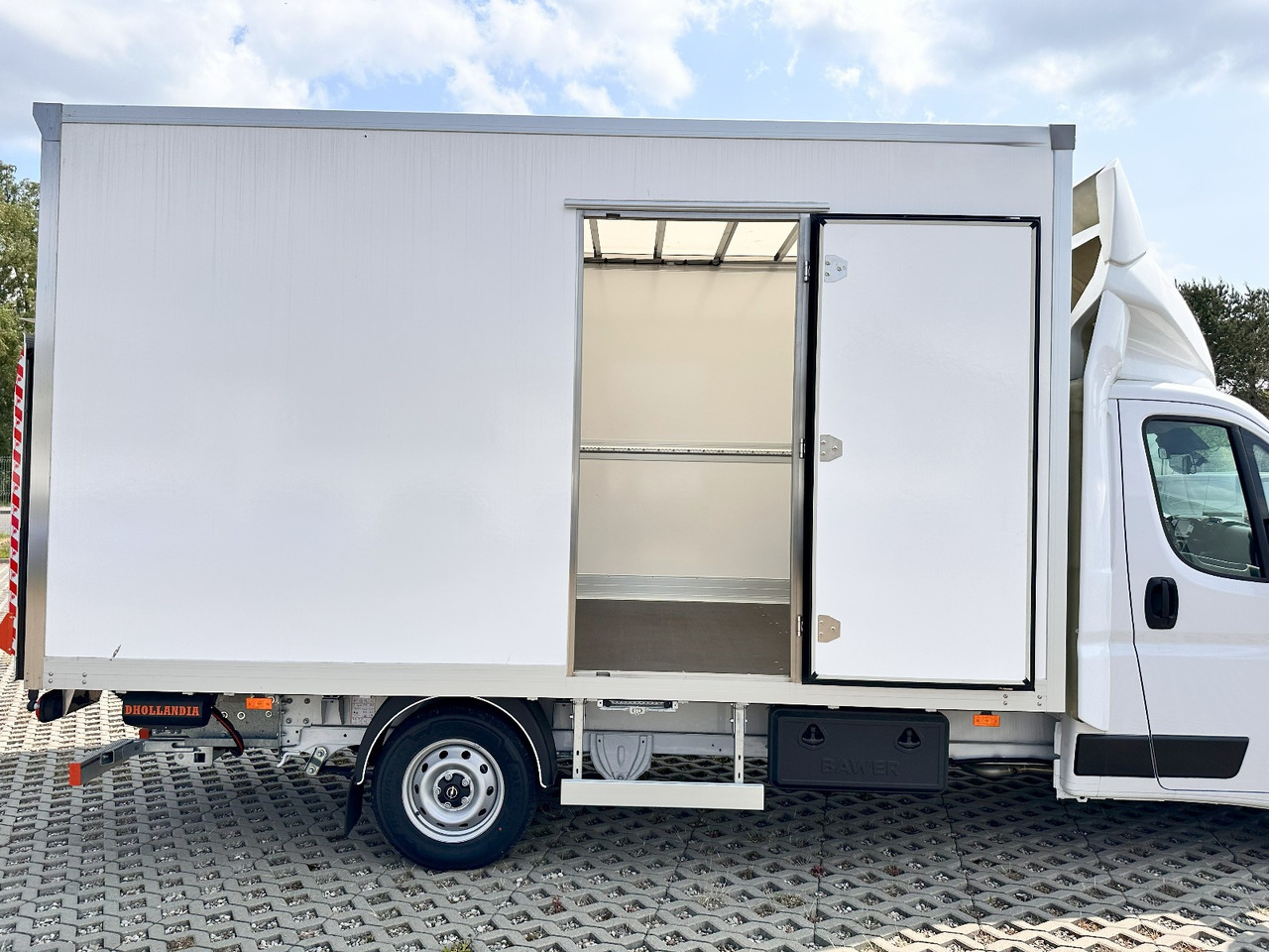 Opel Movano 180 DHollandia - Furgons ar slēgtā virsbūve: foto 3 Opel Movano 180 DHollandia - Furgons ar slēgtā virsbūve: foto 3