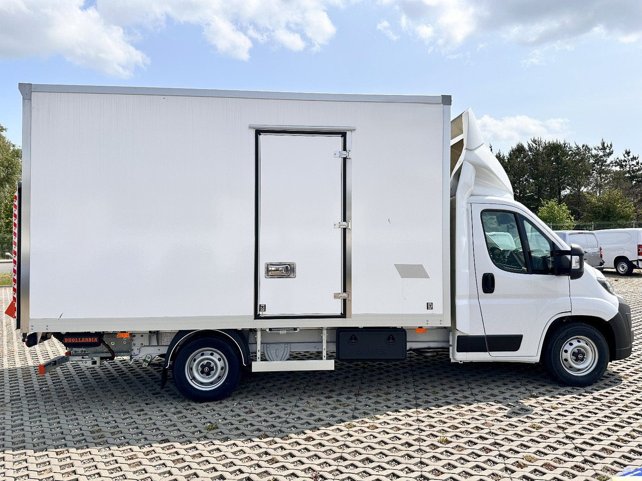 Opel Movano 180 DHollandia - Furgons ar slēgtā virsbūve: foto 2 Opel Movano 180 DHollandia - Furgons ar slēgtā virsbūve: foto 2