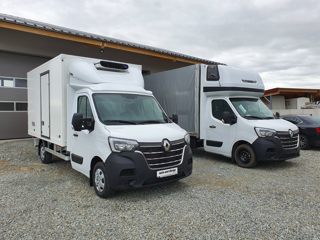 Renault Master 165 Tiefkühlkoffer -18°C 220V - Komercauto refrižerators: foto 1 Renault Master 165 Tiefkühlkoffer -18°C 220V - Komercauto refrižerators: foto 1