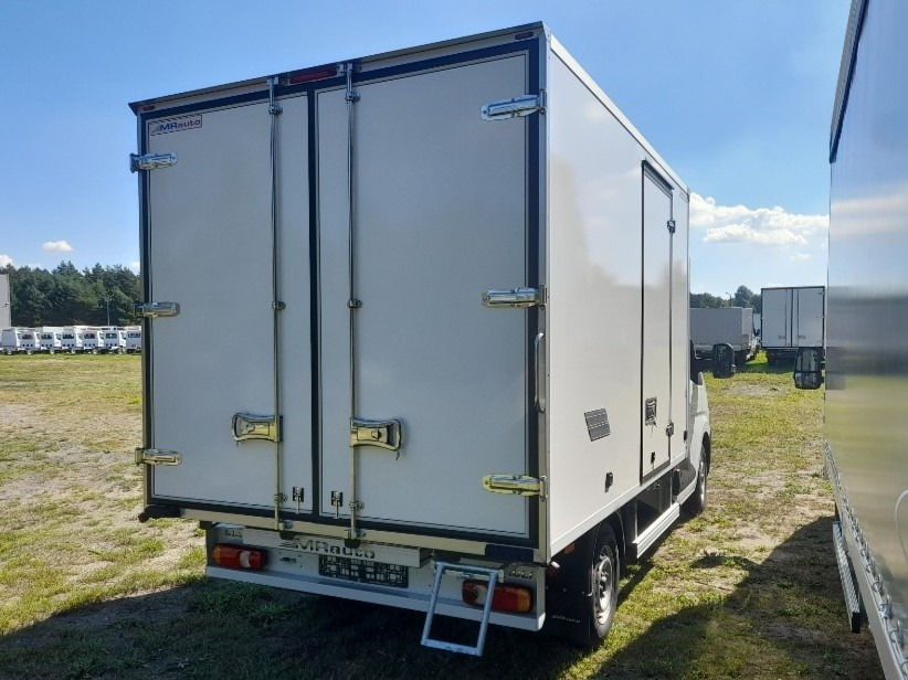 Renault Master Kühlkoffer O°/+20°C 230V Standkühlung - Komercauto refrižerators: foto 3 Renault Master Kühlkoffer O°/+20°C 230V Standkühlung - Komercauto refrižerators: foto 3