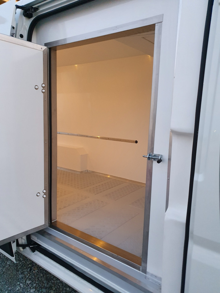 Renault Master L3H2 Tiefkühlkasten -18°C - Komercauto refrižerators: foto 4 Renault Master L3H2 Tiefkühlkasten -18°C - Komercauto refrižerators: foto 4
