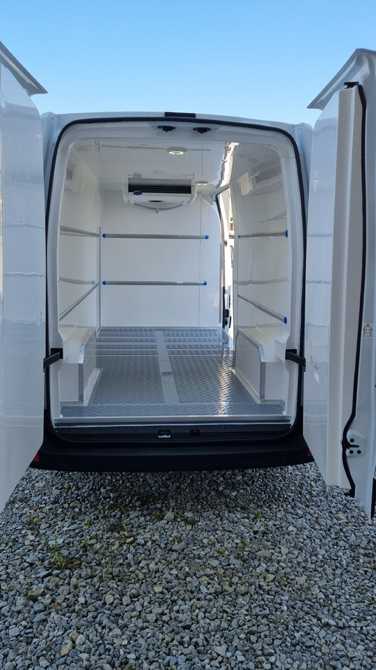 Renault Master L3H2 Tiefkühlkasten -18°C - Komercauto refrižerators: foto 2 Renault Master L3H2 Tiefkühlkasten -18°C - Komercauto refrižerators: foto 2