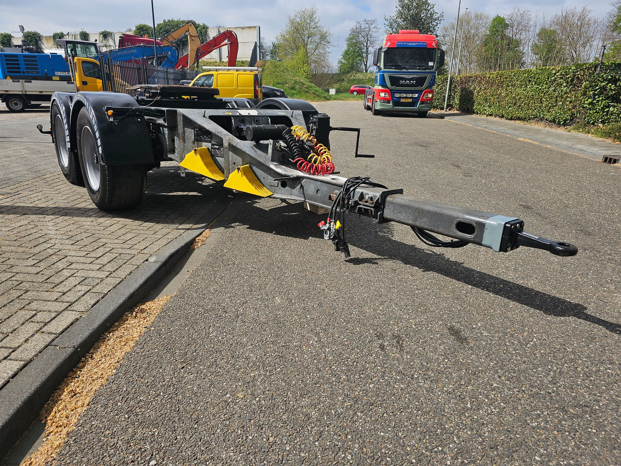 Fliegl FLT 216 With Dutch LZV Approval - Dolly piekabe: foto 4 Fliegl FLT 216 With Dutch LZV Approval - Dolly piekabe: foto 4