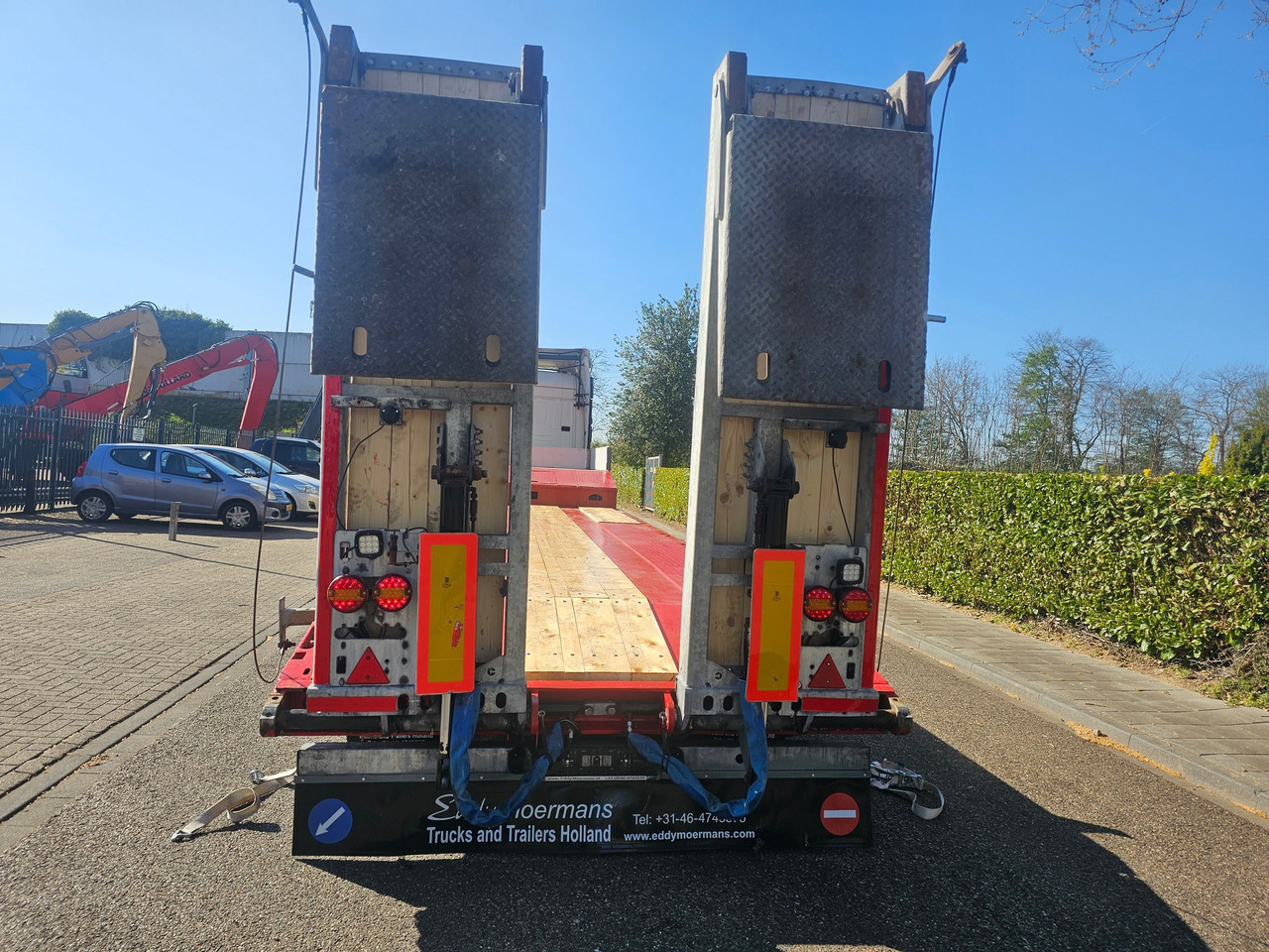 Hangler SVS-H 580 Semie Lowloader - Puspiekabe zema profila platforma: foto 5 Hangler SVS-H 580 Semie Lowloader - Puspiekabe zema profila platforma: foto 5