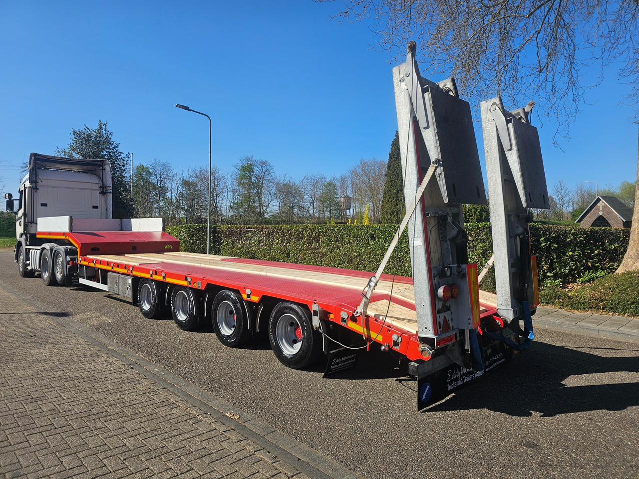 Hangler SVS-H 580 Semie Lowloader - Puspiekabe zema profila platforma: foto 2 Hangler SVS-H 580 Semie Lowloader - Puspiekabe zema profila platforma: foto 2