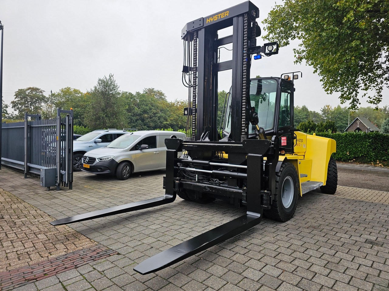 Hyster H16XM-12 - Autokrāvējs: foto 2 Hyster H16XM-12 - Autokrāvējs: foto 2