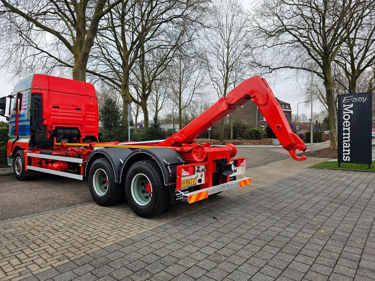 MAN TGX 26.560 XLX 6x4 Abrollkipper - Pacēlājs ar āķi: foto 5 MAN TGX 26.560 XLX 6x4 Abrollkipper - Pacēlājs ar āķi: foto 5