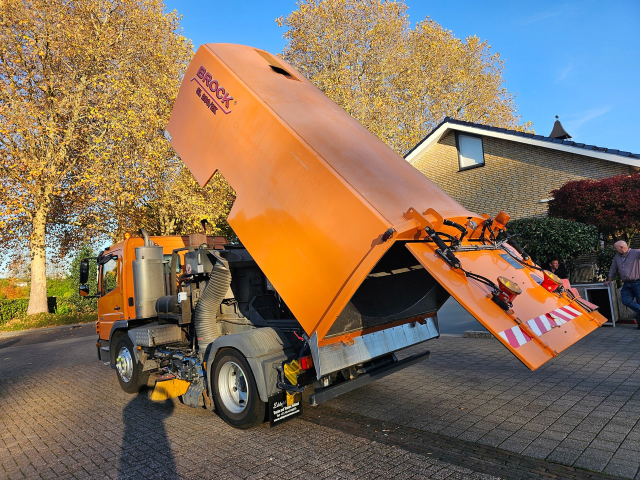 Mercedes Benz Atergo 1518 - Ielu tīrīšanas mašīna: foto 2 Mercedes Benz Atergo 1518 - Ielu tīrīšanas mašīna: foto 2